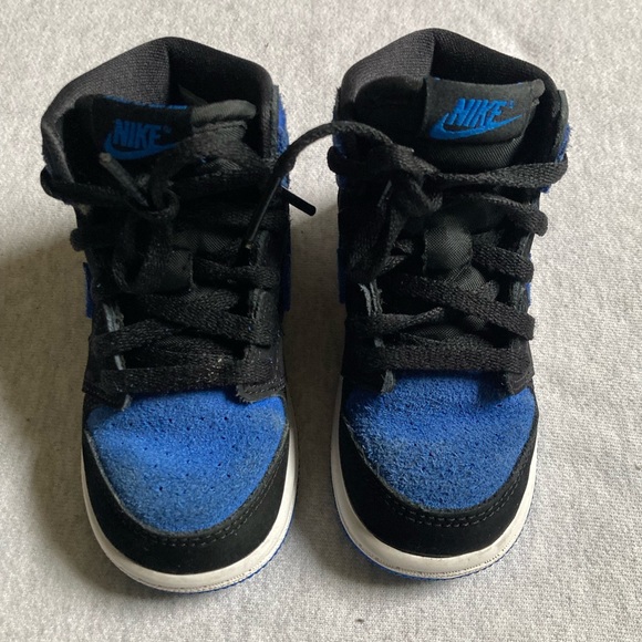Jordan 1 hi og "royal reimagine" sz.7C - Picture 4 of 5